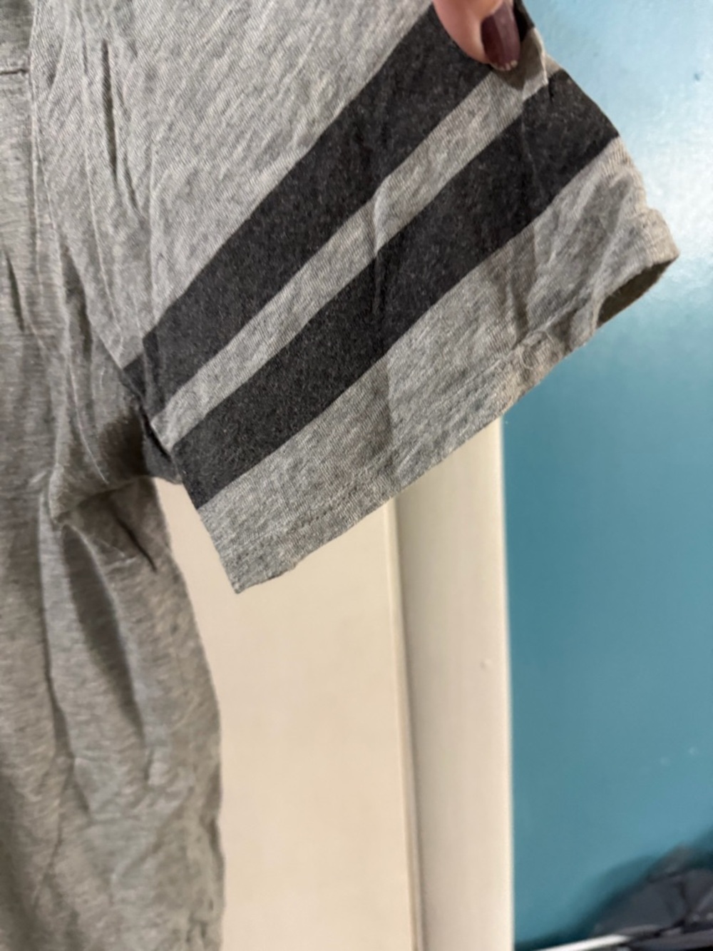 Old Navy Large Baseball Tee - Picture 3 of 5